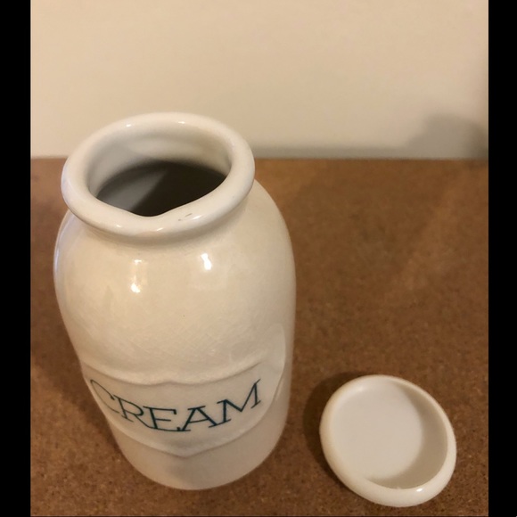 Threshold Creamer holder, Cream w/Green writing